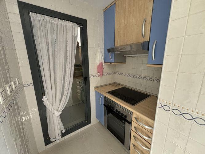 2 soverom Leilighet til salgs i Benidorm med svømmebasseng garasje - € 349 000 (Ref: 9077723)