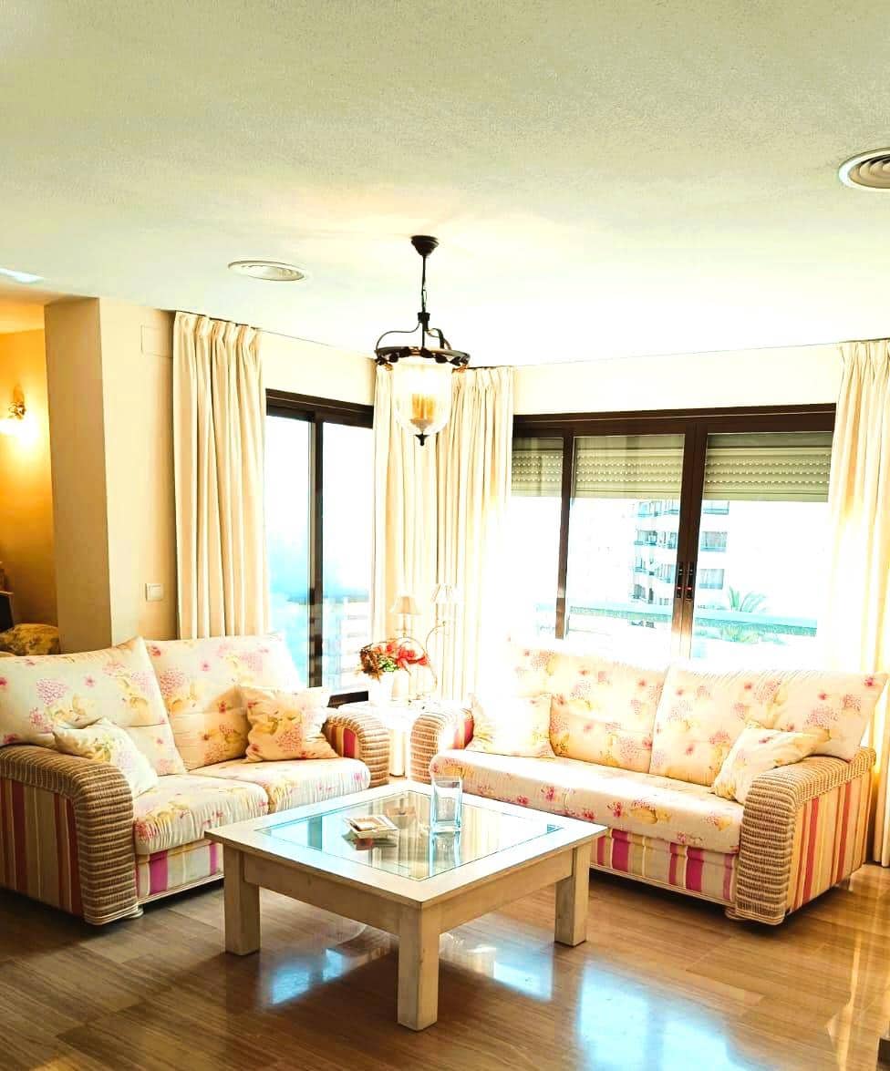 3 sypialnia Apartament na sprzedaż w Benidorm - 995 000 € (Ref: 9235176)