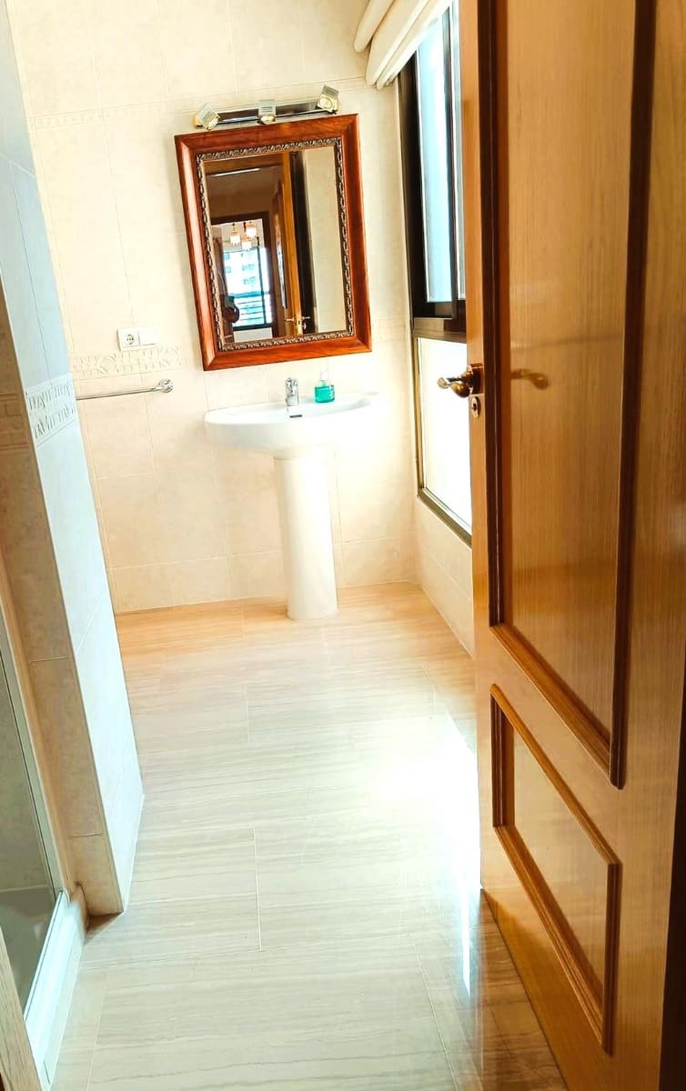 3 sypialnia Apartament na sprzedaż w Benidorm - 995 000 € (Ref: 9235176)