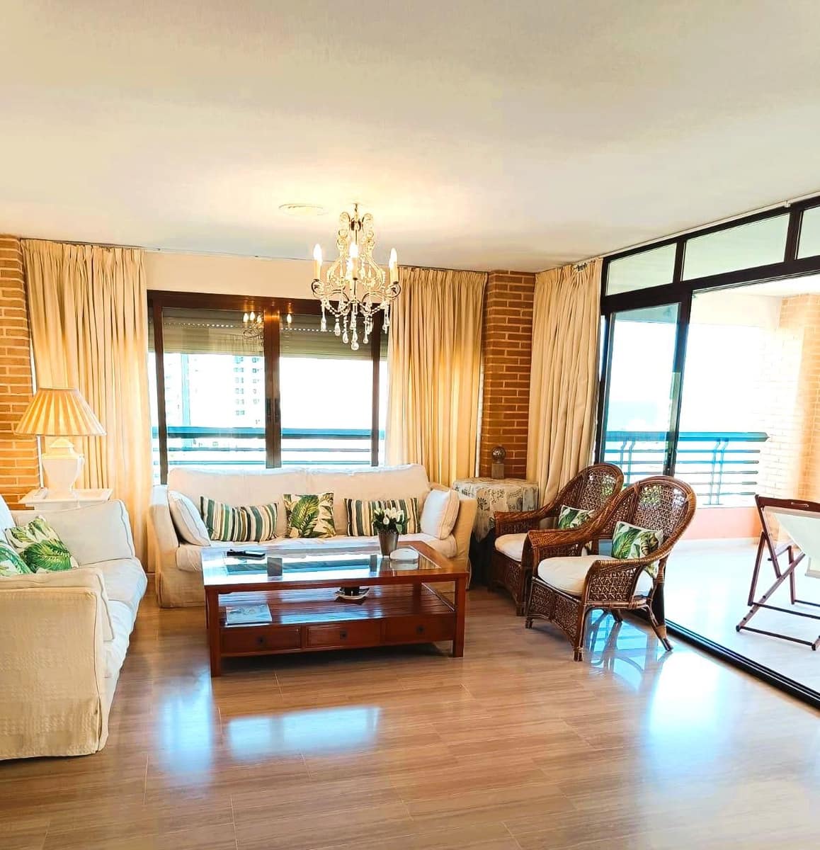 3 sypialnia Apartament na sprzedaż w Benidorm - 995 000 € (Ref: 9235176)