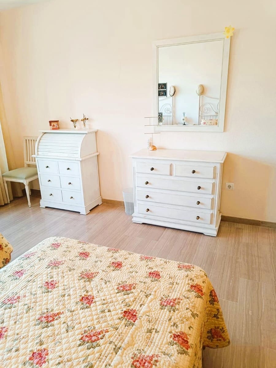 3 sypialnia Apartament na sprzedaż w Benidorm - 995 000 € (Ref: 9235176)