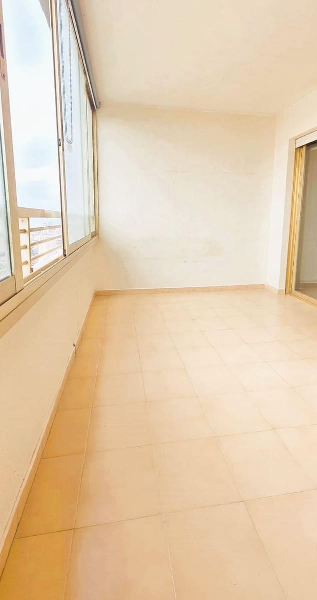 1 quarto Apartamento para venda em Benidorm com piscina garagem - 176 000 € (Ref: 9521103)