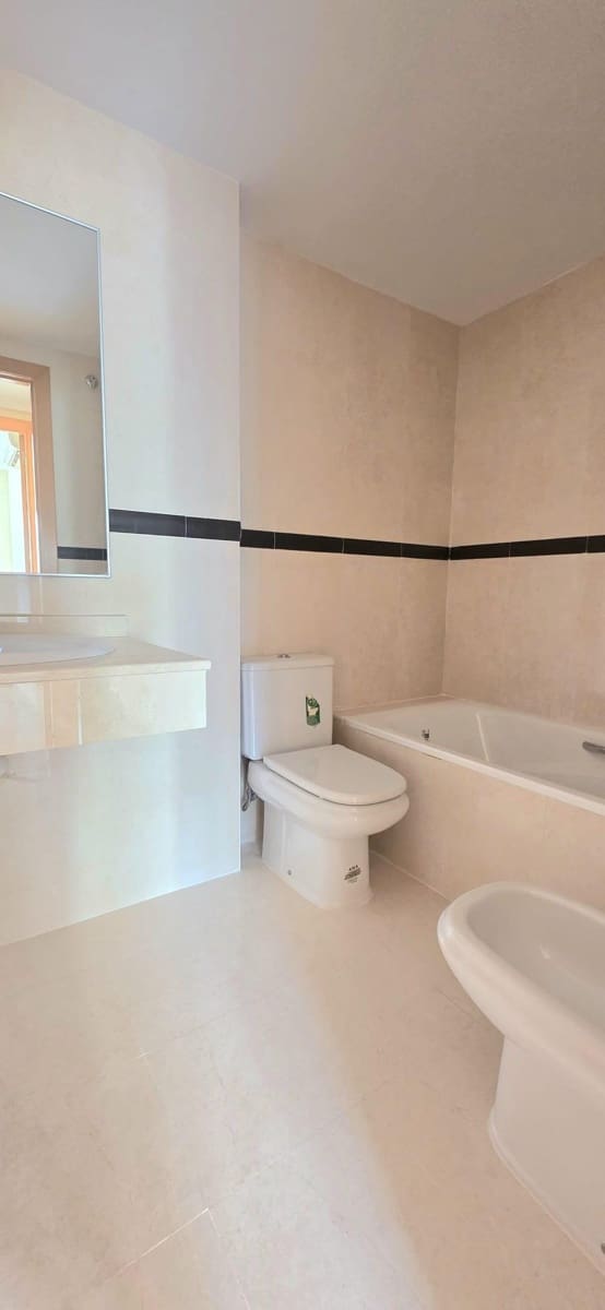 1 sypialnia Apartament na sprzedaż w La Villajoyosa / Vila Joiosa z basenem garażem - 205 900 € (Ref: 9566796)