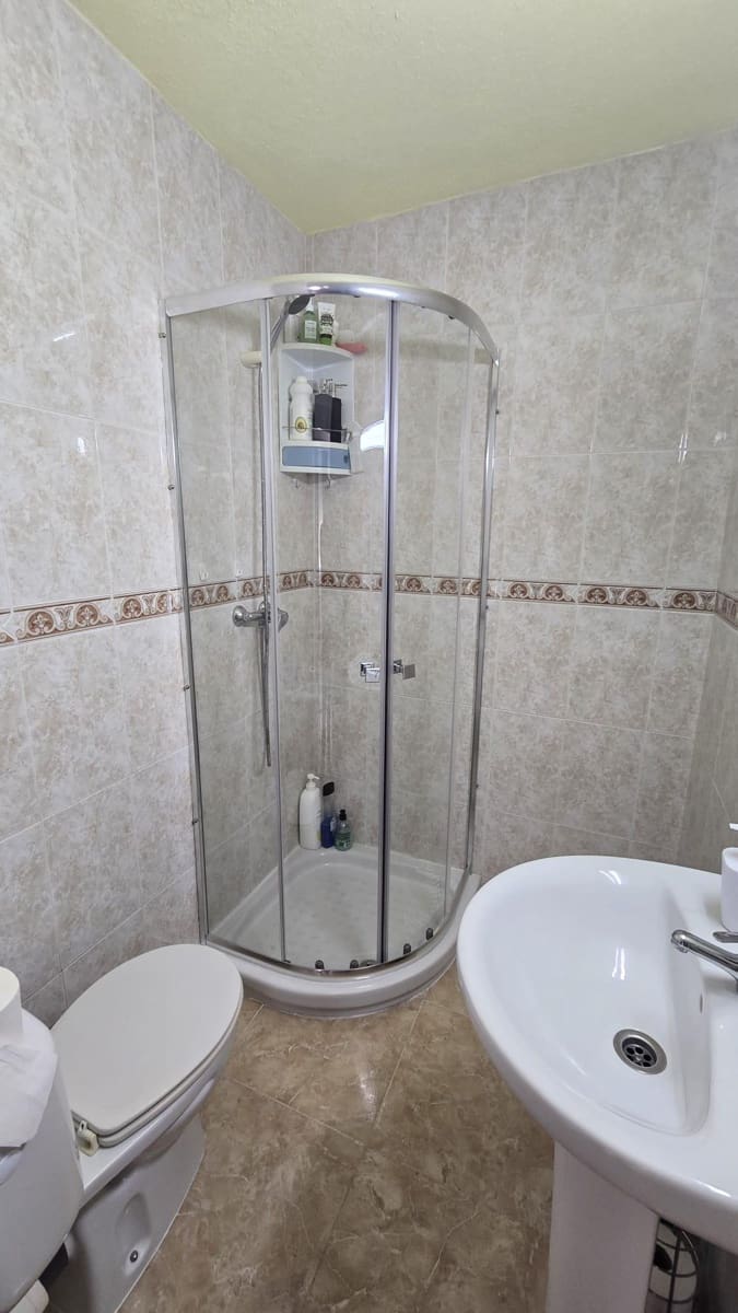 2 bedroom Penthouse for sale in La Villajoyosa / Vila Joiosa - € 134,000 (Ref: 9697883)