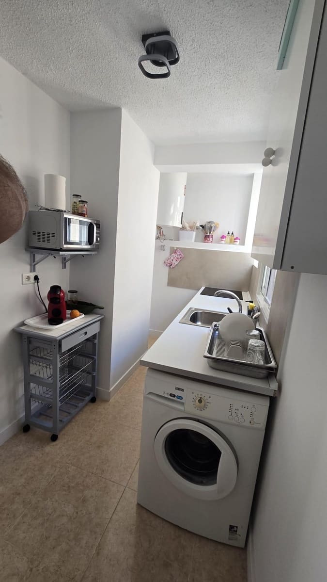 2 bedroom Penthouse for sale in La Villajoyosa / Vila Joiosa - € 134,000 (Ref: 9697883)