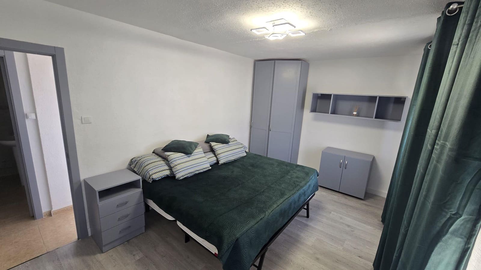 2 bedroom Penthouse for sale in La Villajoyosa / Vila Joiosa - € 134,000 (Ref: 9697883)