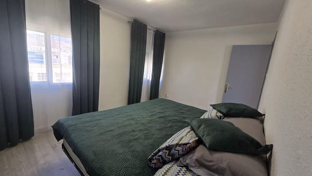 Ático de 2 habitaciones en Centro Urbano, La Villajoyosa / Vila Joiosa en venta - 134.000 € (Ref: 9697883)