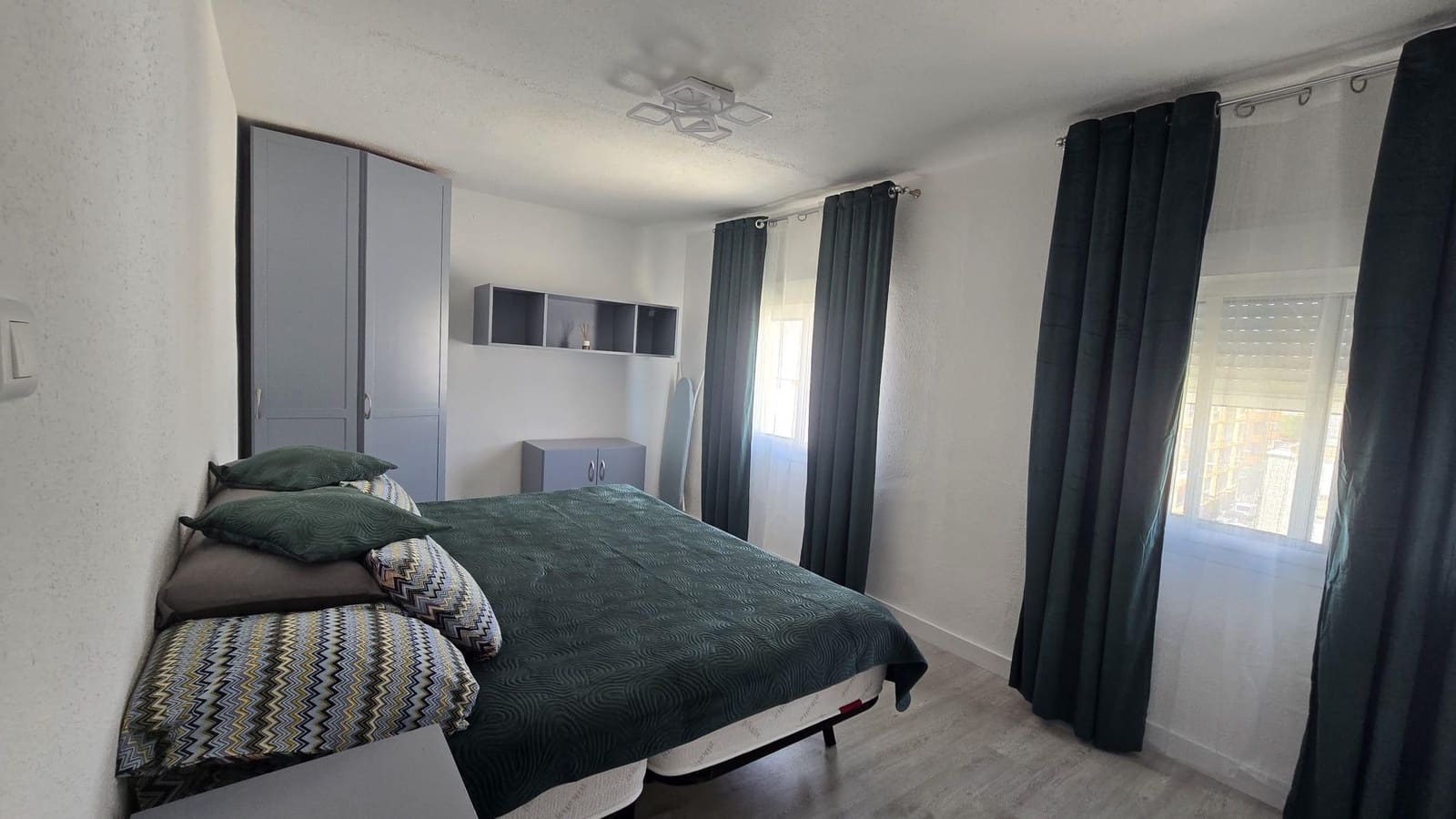 2 bedroom Penthouse for sale in La Villajoyosa / Vila Joiosa - € 134,000 (Ref: 9697883)