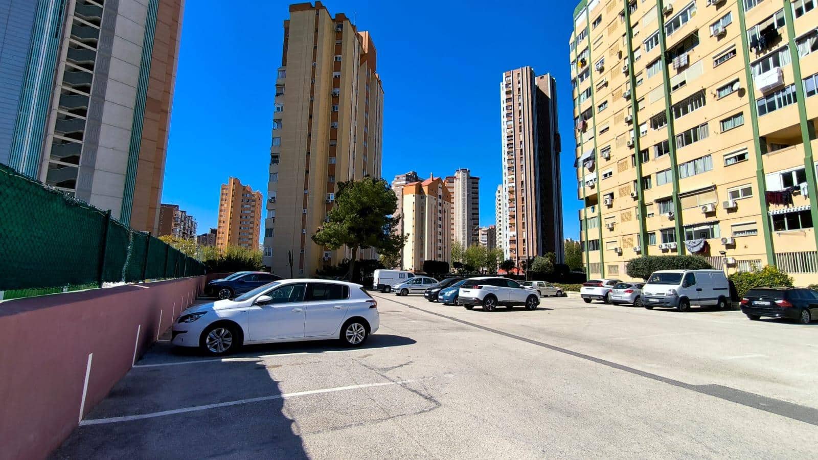 3 slaapkamer Appartement te koop in Benidorm met zwembad garage - € 284.900 (Ref: 9734230)