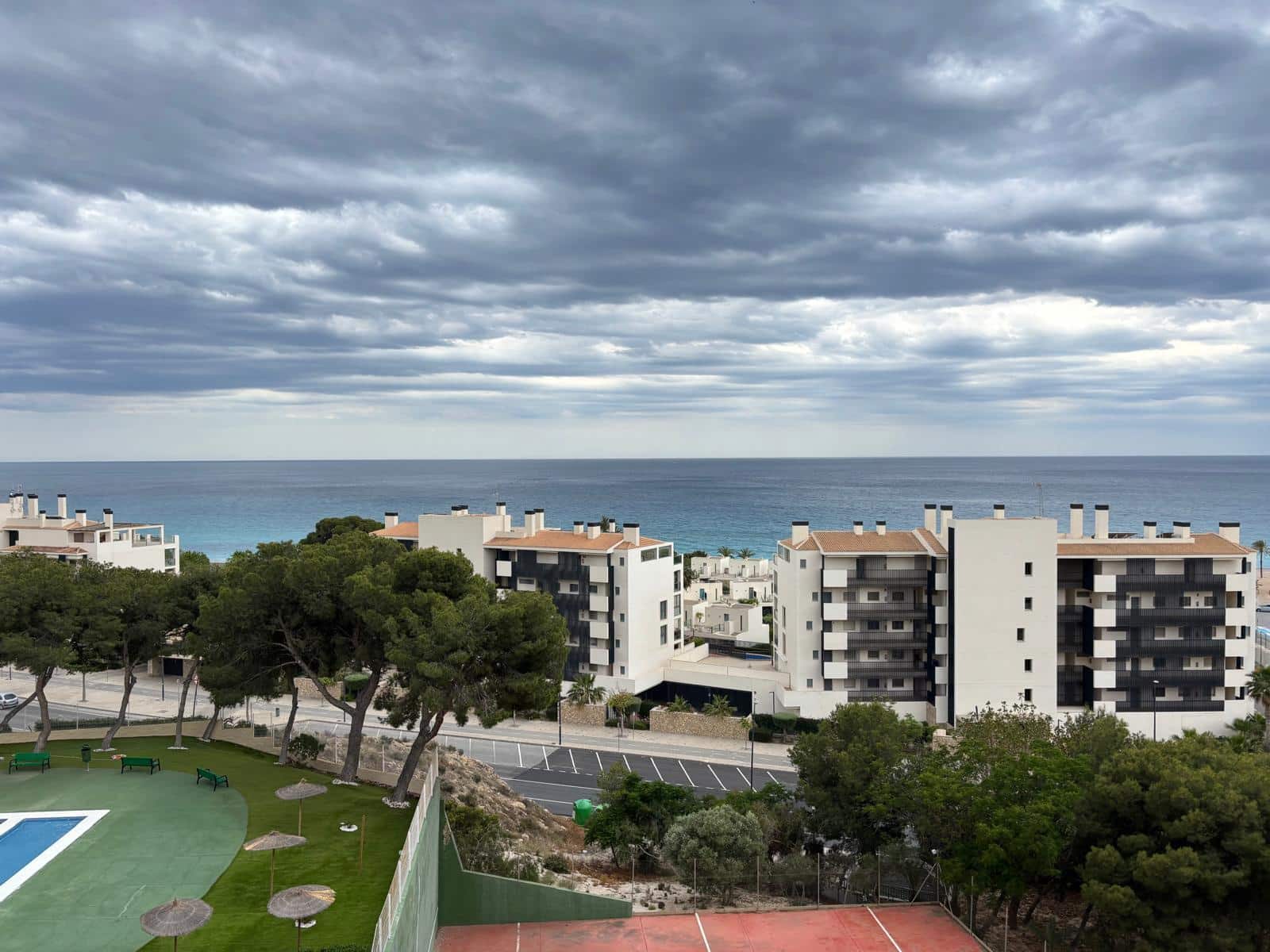 3 bedroom Apartment for sale in La Villajoyosa / Vila Joiosa with pool garage - € 260,000 (Ref: 9838703)