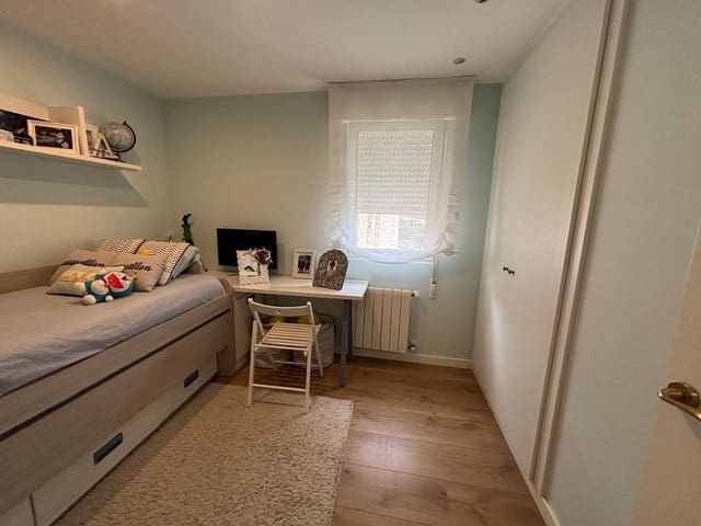 3 bedroom Apartment for sale in Poble Nou - Montiboli, La Villajoyosa / Vila Joiosa with pool garage - € 315,000 (Ref: 9908985)