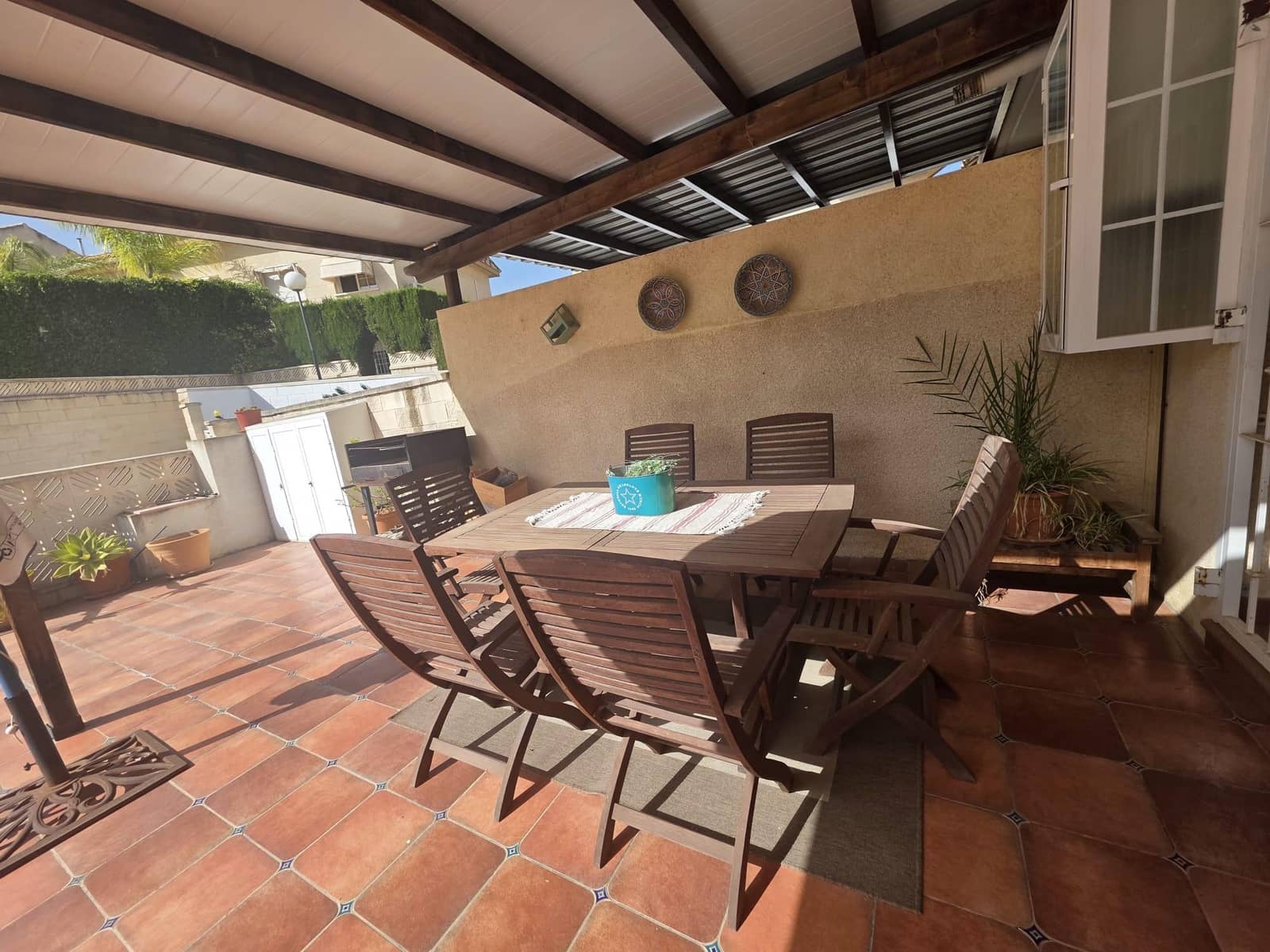 4 bedroom Villa for sale in La Nucia with pool garage - € 425,000 (Ref: 9931116)