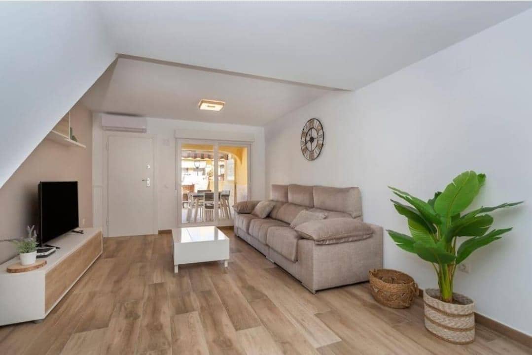 3 bedroom Townhouse for rent in Cala d'Or with pool - € 1,500 (Ref: 9974238)