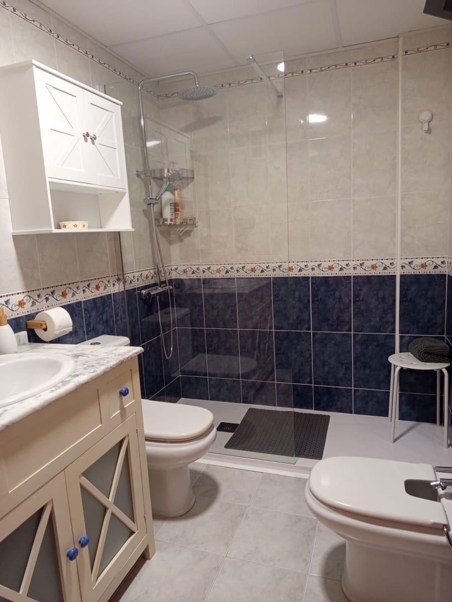 1 soveværelse Lejlighed til leje i La Villajoyosa / Vila Joiosa med swimmingpool garage - € 950 (Ref: 9994581)