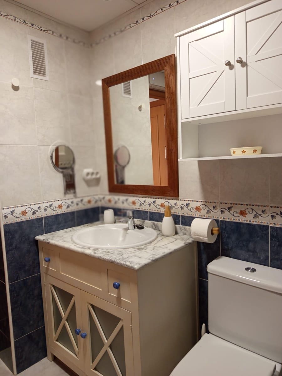 1 soveværelse Lejlighed til leje i La Villajoyosa / Vila Joiosa med swimmingpool garage - € 950 (Ref: 9994581)