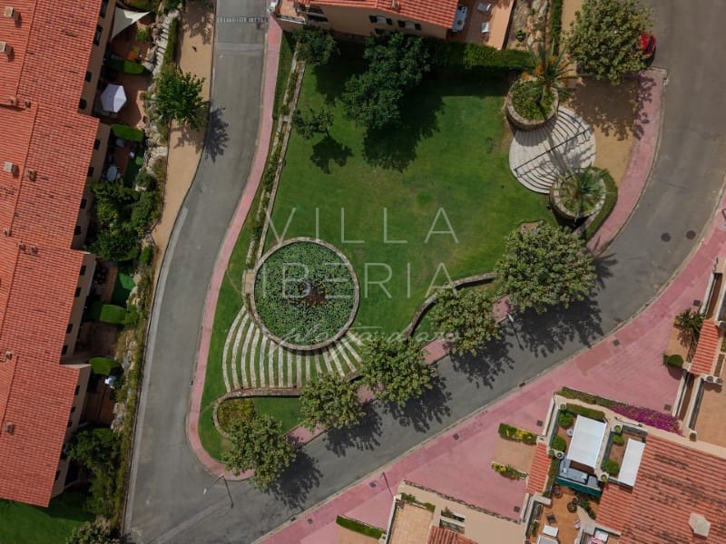 3 makuuhuone Omakotitalo myytävänä paikassa Sant Feliu de Guixols mukana uima-altaan 
autotalli - 630 000 € (Ref: 10017511)