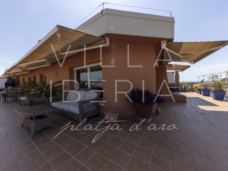 4 bedroom Penthouse for rent in Sant Feliu de Guixols with garage - € 1,995 (Ref: 10025600)