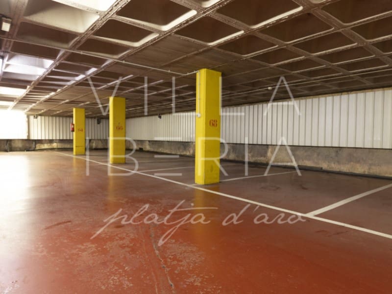 4 bedroom Penthouse for rent in Sant Feliu de Guixols with garage - € 1,995 (Ref: 10025600)