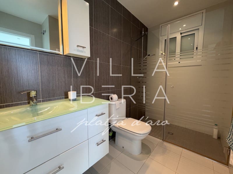4 bedroom Villa for sale in Calonge i Sant Antoni with pool garage - € 795,000 (Ref: 10035330)