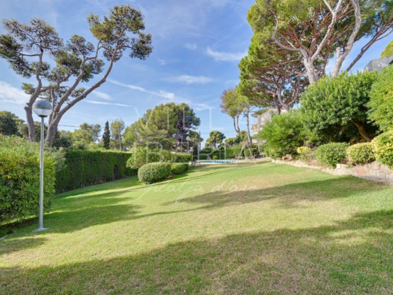 2 slaapkamer Appartement te koop in Calonge i Sant Antoni met zwembad - € 395.000 (Ref: 10035331)