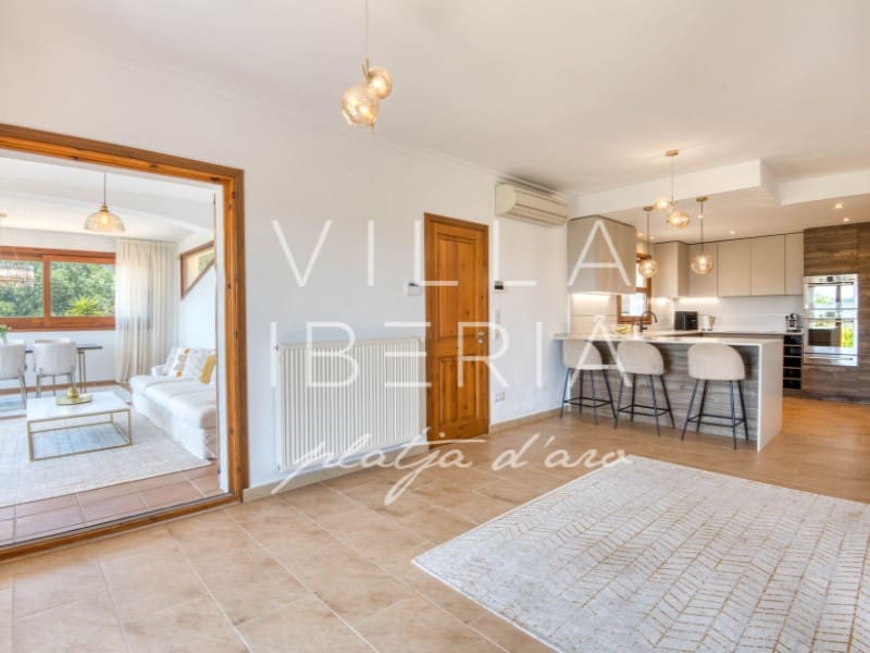 5 soveværelse Villa til salg i Calonge i Sant Antoni med swimmingpool garage - € 1.290.000 (Ref: 10038332)