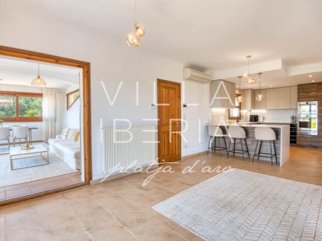 5 bedroom Villa for sale in Calonge i Sant Antoni with pool garage - € 1,290,000 (Ref: 10038332)