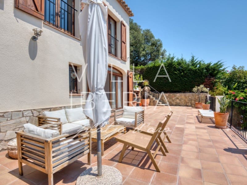 5 soveværelse Villa til salg i Calonge i Sant Antoni med swimmingpool garage - € 1.290.000 (Ref: 10038332)