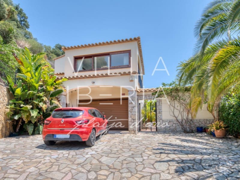 5 soveværelse Villa til salg i Calonge i Sant Antoni med swimmingpool garage - € 1.290.000 (Ref: 10038332)