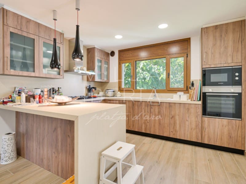 4 Zimmer Villa zu verkaufen in Platja d'Aro mit Pool Garage - 1.150.000 € (Ref: 10050258)