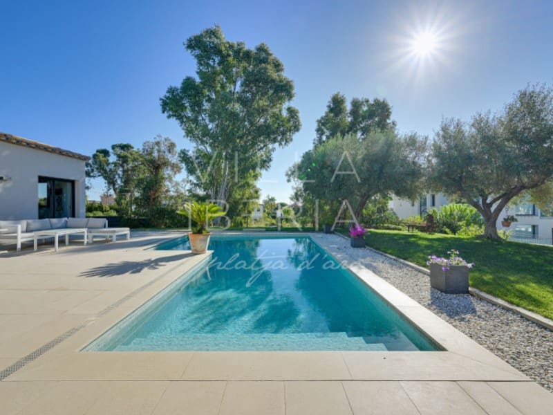 Chalet de 4 habitaciones en Platja d'Aro en venta con piscina garaje - 778.000 € (Ref: 10089489)