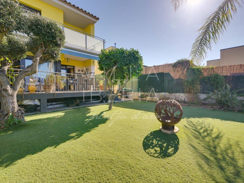 5 quarto Moradia para venda em Sant Antoni de Calonge com piscina garagem - 740 000 € (Ref: 10110962)