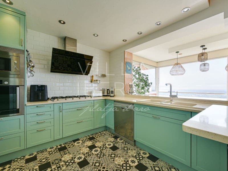 Chalet de 4 habitaciones en Platja d'Aro en venta con piscina garaje - 815.000 € (Ref: 10184762)