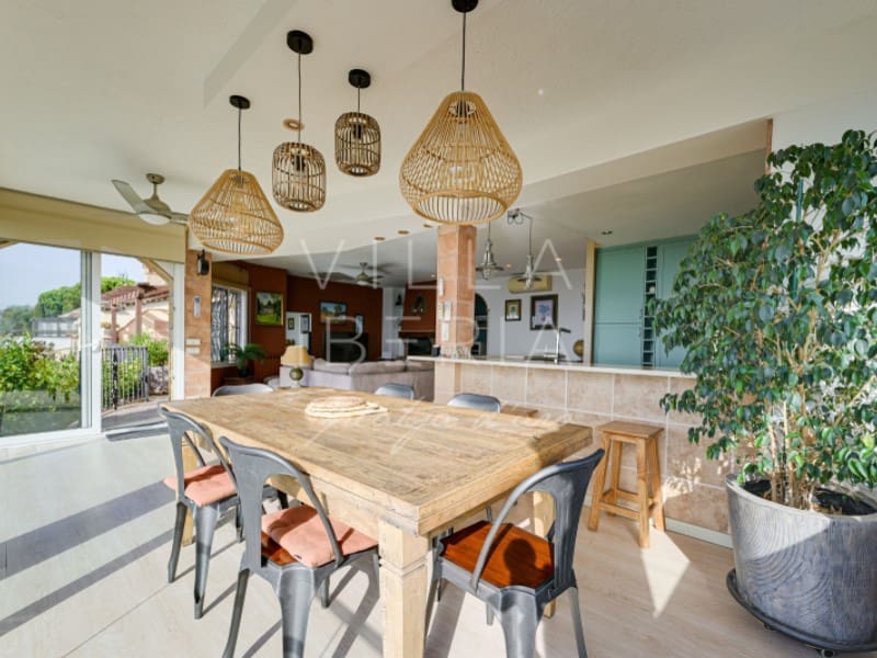 Chalet de 4 habitaciones en Platja d'Aro en venta con piscina garaje - 815.000 € (Ref: 10184762)