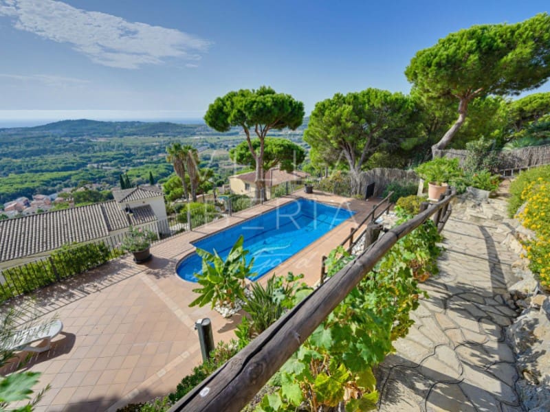 Chalet de 4 habitaciones en Platja d'Aro en venta con piscina garaje - 815.000 € (Ref: 10184762)