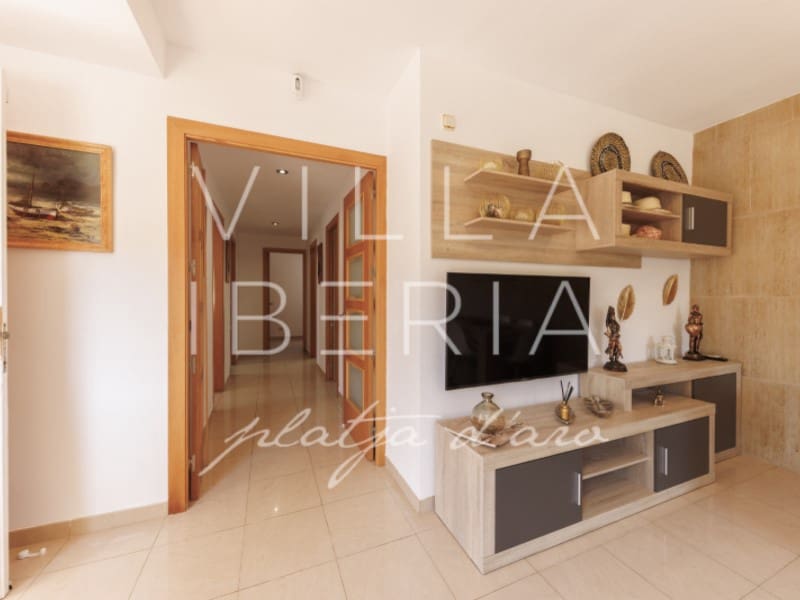 3 chambre Villa/Maison à vendre à Santa Cristina d'Aro avec garage - 377 000 € (Ref: 7646679)