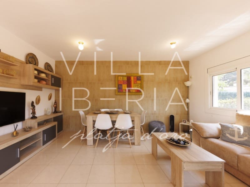 3 chambre Villa/Maison à vendre à Santa Cristina d'Aro avec garage - 377 000 € (Ref: 7646679)