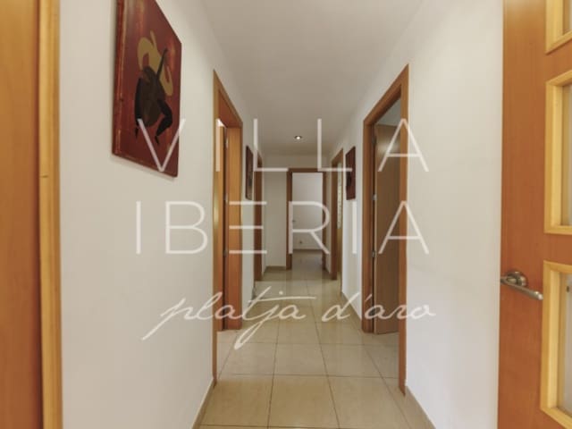 Chalet de 3 habitaciones en Santa Cristina d'Aro en venta con garaje - 377.000 € (Ref: 7646679)