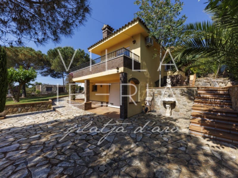 3 chambre Villa/Maison à vendre à Santa Cristina d'Aro avec garage - 377 000 € (Ref: 7646679)