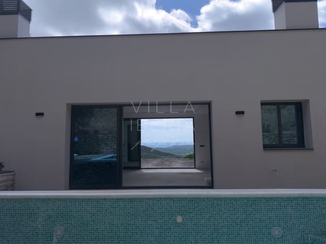 Chalet de 3 habitaciones en Santa Cristina d'Aro en venta con piscina garaje - 795.000 € (Ref: 7646682)