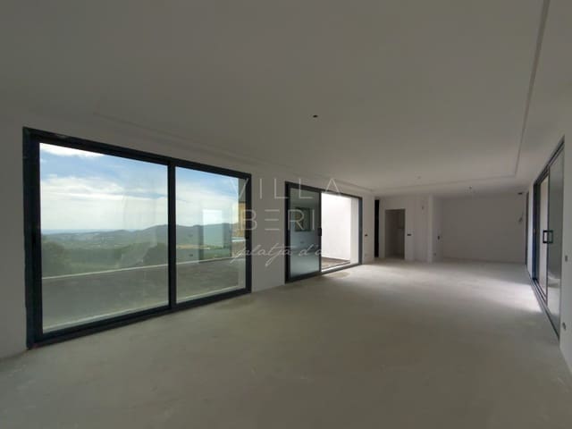 3 Zimmer Villa zu verkaufen in Santa Cristina d'Aro mit Pool Garage - 945.000 € (Ref: 7646682)