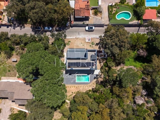 3 Zimmer Villa zu verkaufen in Santa Cristina d'Aro mit Pool Garage - 945.000 € (Ref: 7646682)