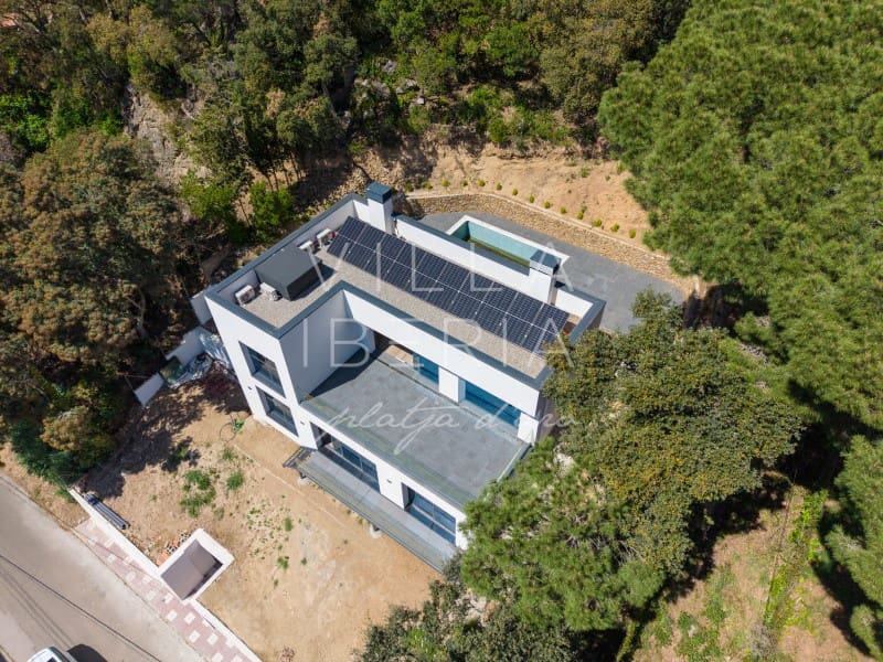 3 Zimmer Villa zu verkaufen in Santa Cristina d'Aro mit Pool Garage - 945.000 € (Ref: 7646682)