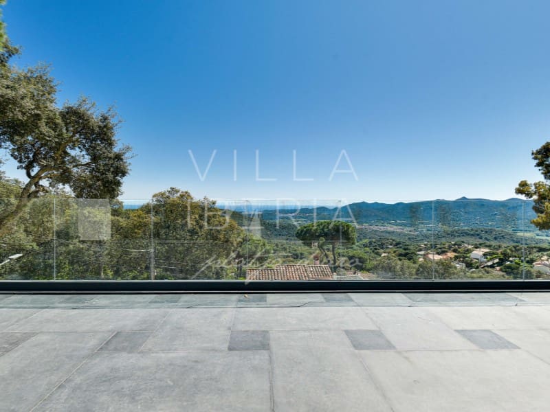 3 soveværelse Villa til salg i Santa Cristina d'Aro med swimmingpool garage - € 945.000 (Ref: 7646682)