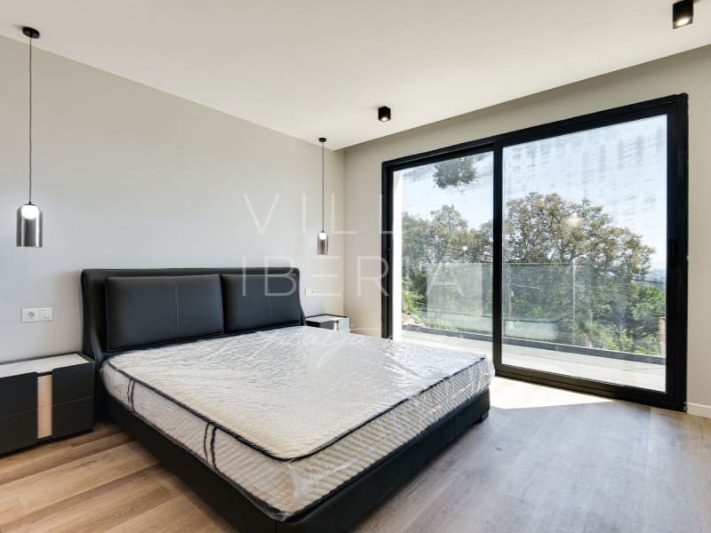 3 soveværelse Villa til salg i Santa Cristina d'Aro med swimmingpool garage - € 945.000 (Ref: 7646682)
