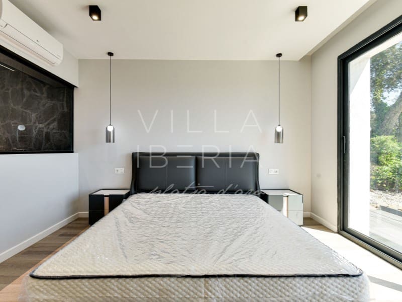 3 soveværelse Villa til salg i Santa Cristina d'Aro med swimmingpool garage - € 945.000 (Ref: 7646682)