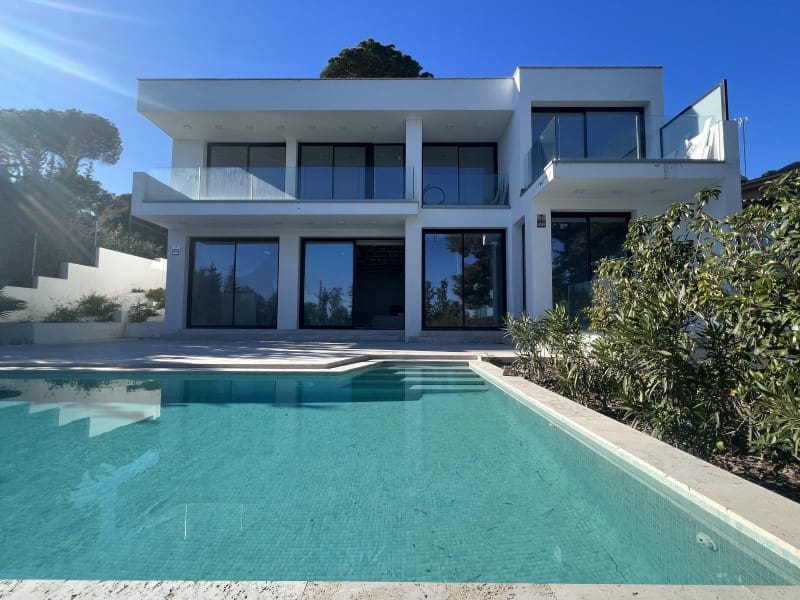 5 soveværelse Villa til salg i Sant Antoni de Calonge med swimmingpool garage - € 995.000 (Ref: 7646701)