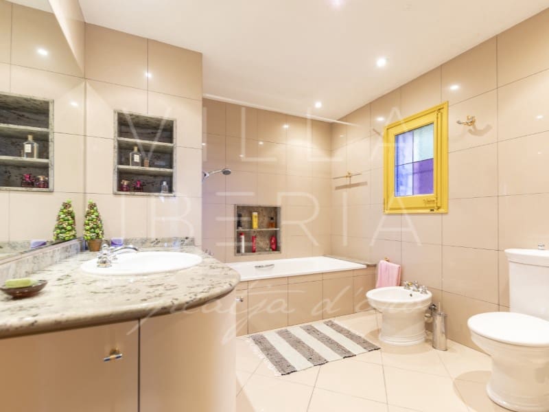 6 slaapkamer Villa te koop in Platja d'Aro - € 585.000 (Ref: 7652151)