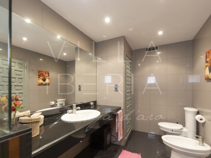 6 slaapkamer Villa te koop in Platja d'Aro - € 585.000 (Ref: 7652151)