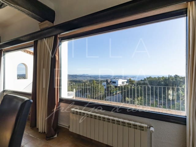 6 camera da letto Villa in vendita in Platja d'Aro, Castell-Platja d'Aro - 585.000 € (Rif: 7652151)