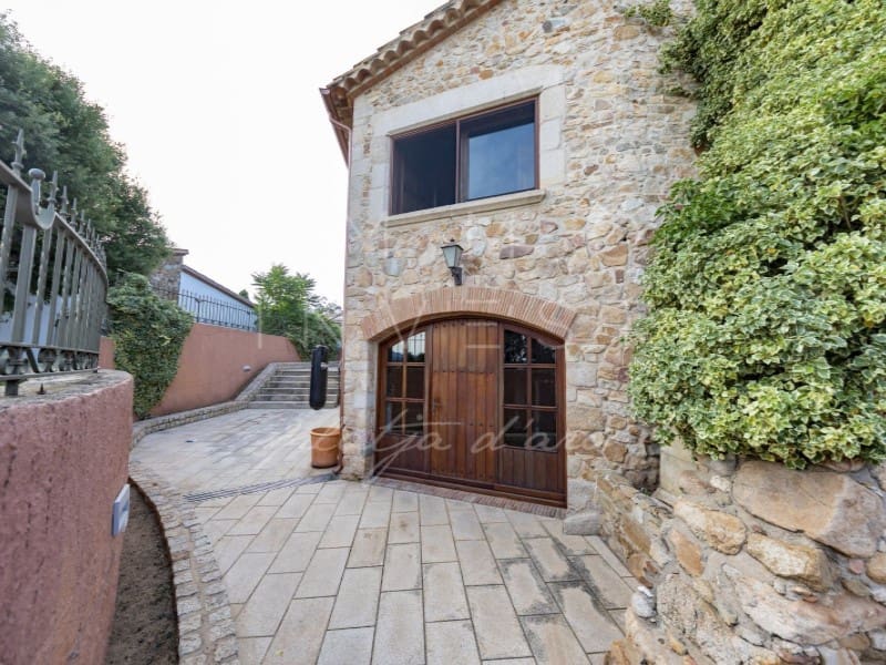 5 soveværelse Villa til salg i Platja d'Aro med swimmingpool garage - € 3.100.000 (Ref: 7652154)